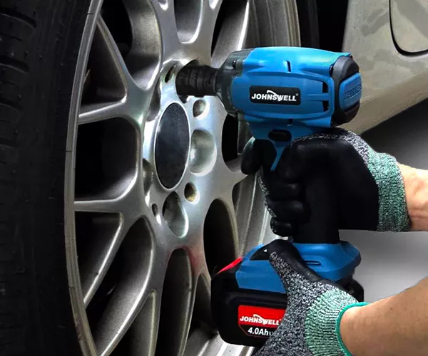 Brushless Impact Wrench